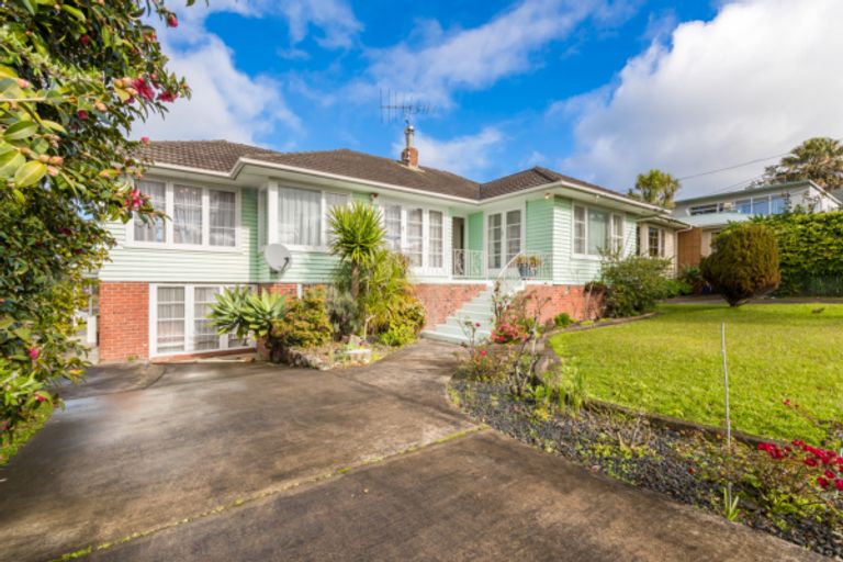 Photo of property in 188 White Swan Road, Mount Roskill, Auckland, 1041