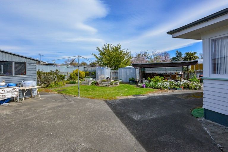 Photo of property in 21 Henderson Road, Flaxmere, Hastings, 4120