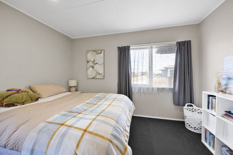 Photo of property in 6 Pacey Avenue, Hawera, 4610