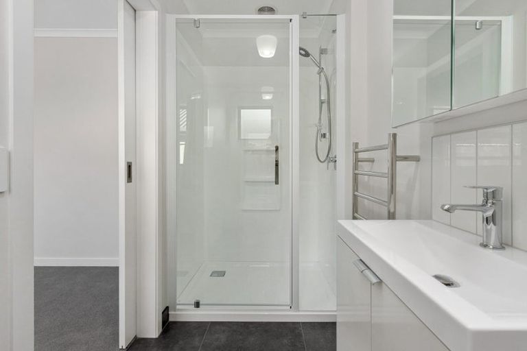 Photo of property in 3 Jeffares Place, Taradale, Napier, 4112