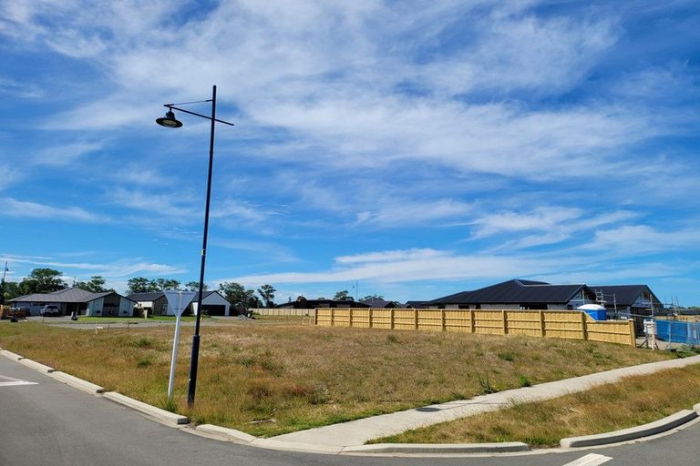 Photo of property in 3 Manaia Street, Pegasus, 7612