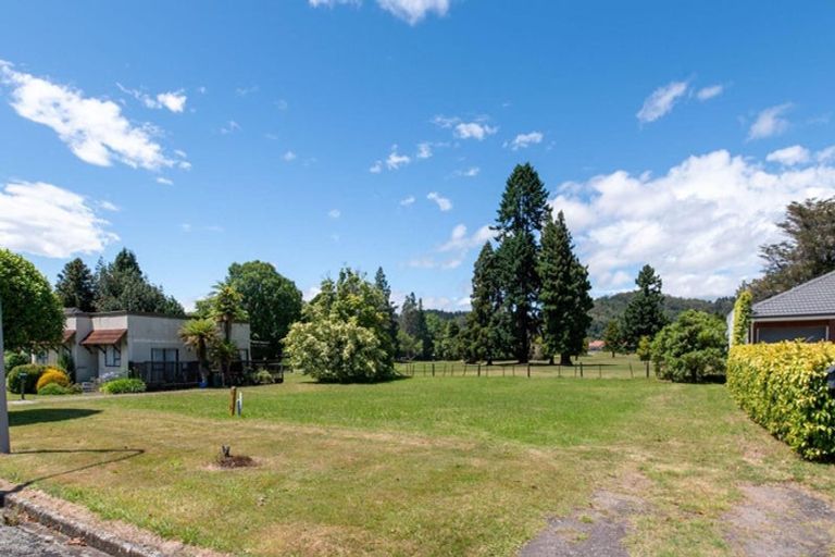 Photo of property in 8 Gwendoline Street, Glenholme, Rotorua, 3010