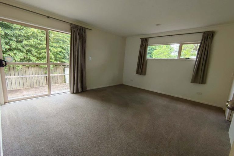 Photo of property in 1/57 Bruce Road, Glenfield, Auckland, 0629