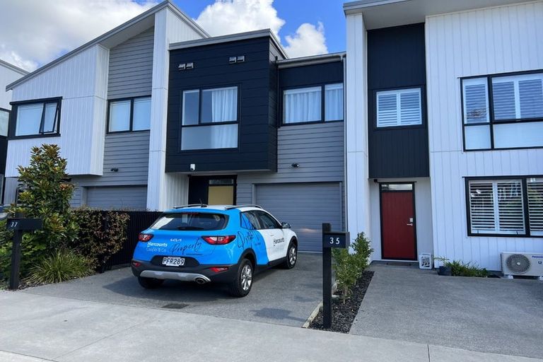 Photo of property in 37 Walter Merton Road, Hobsonville, Auckland, 0616