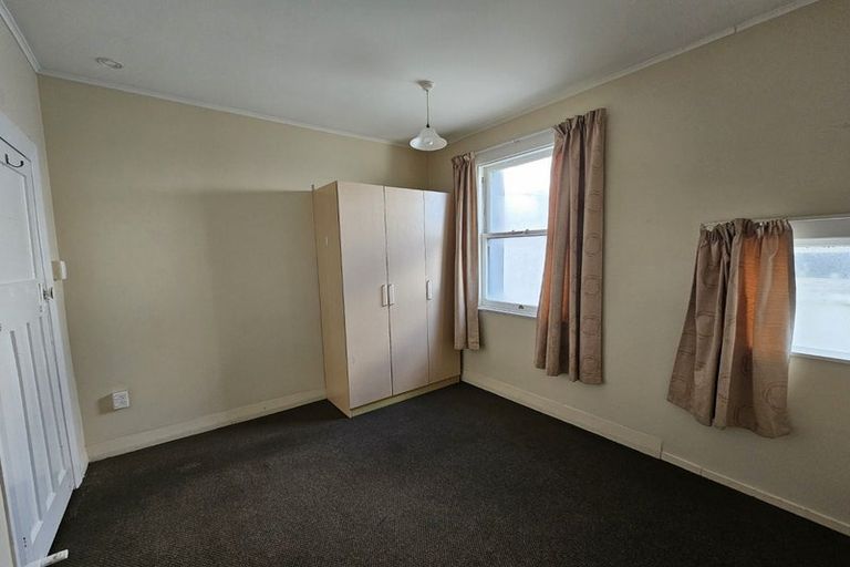 Photo of property in 2/259-263 Jackson Street, Petone, Lower Hutt, 5012