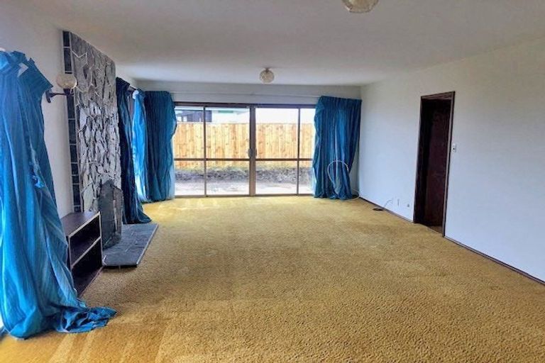 Photo of property in 11 Bob Reid Crescent, Darfield, 7571