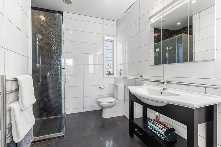 Photo of property in 17 Golden Hills Drive, Pauanui, Hikuai, 3579