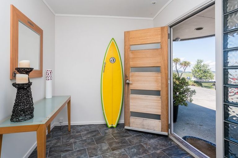 Photo of property in 696 Taiharuru Road, Taiharuru, Onerahi, 0192