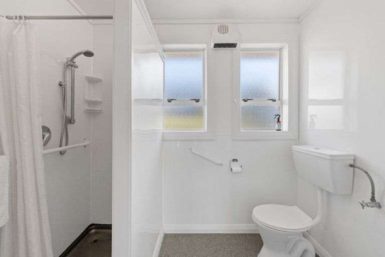 Photo of property in 23 Elwyn Crescent, Green Island, Dunedin, 9018