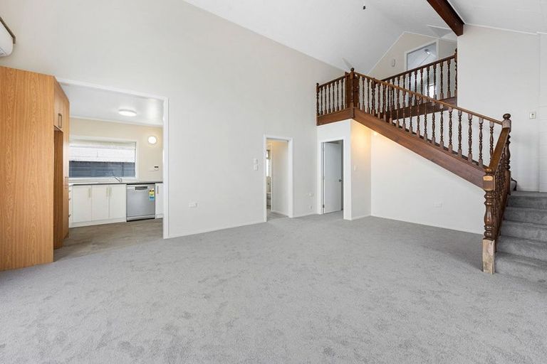 Photo of property in 13 Green Lane, Hawera, 4610