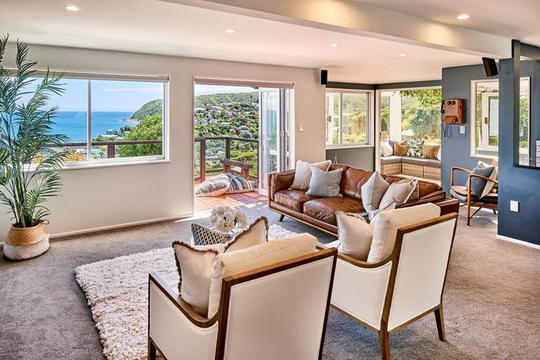 Photo of property in 120a Motuhara Road, Plimmerton, Porirua, 5026