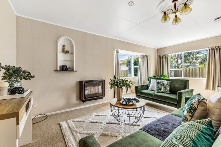 Photo of property in 5 Avon Place, Springvale, Whanganui, 4501