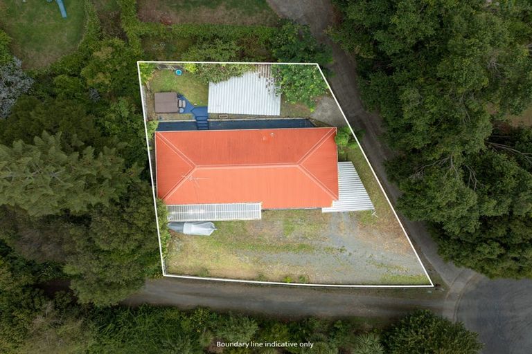 Photo of property in 27 Mcinnes Avenue, Te Kamo, Whangarei, 0112