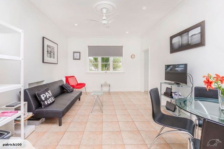 Photo of property in 2/6 Sarawia Street, Newmarket, Auckland, 1052