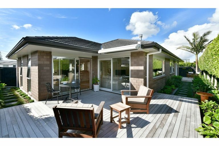 Photo of property in 26b Alice Avenue, Orewa, 0931