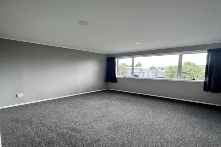 Photo of property in 18 Purcell Place, Melville, Hamilton, 3206