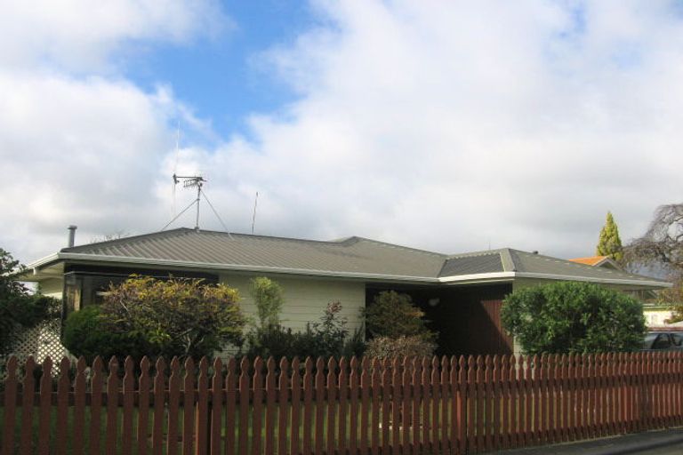 Photo of property in 201 Botanical Road, Takaro, Palmerston North, 4412