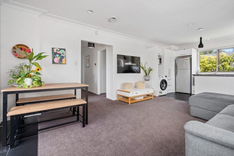 Photo of property in 1/36 Moore Street, Hillcrest, Auckland, 0627