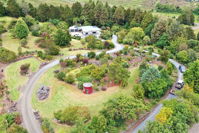Photo of property in 2313 Waihue Road, Mamaranui, Dargaville, 0372