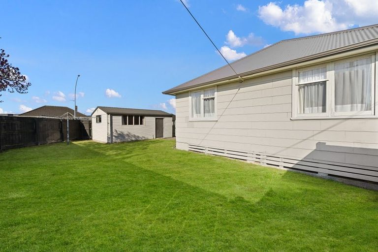 Photo of property in 60 Massey Street, Frankton, Hamilton, 3204
