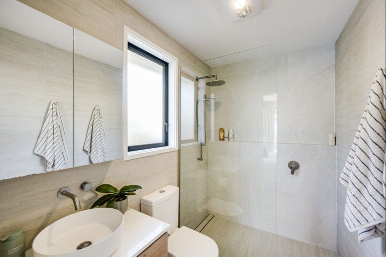 Photo of property in 23 Golding Road, Taradale, Napier, 4112