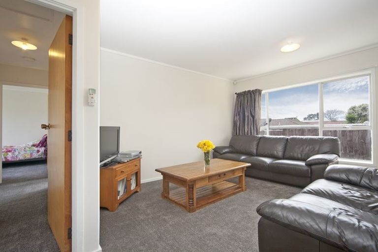 Photo of property in 4/56 Seabrook Avenue, New Lynn, Auckland, 0600