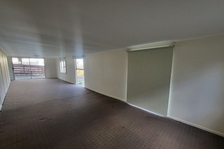 Photo of property in 29 Sycamore Drive, Sunnynook, Auckland, 0620