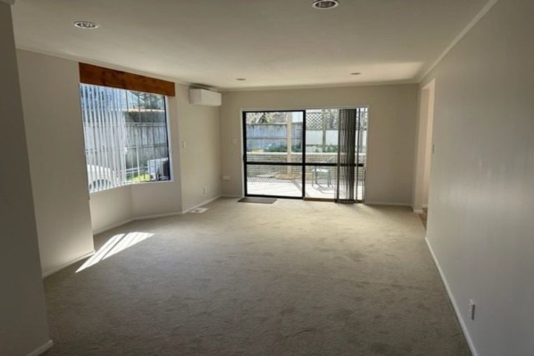 Photo of property in 1/138 Nile Road, Milford, Auckland, 0620
