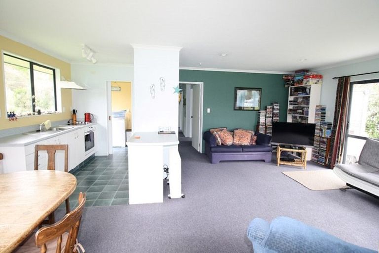 Photo of property in 51 Marlin Place, Whiritoa, Whangamata, 3691