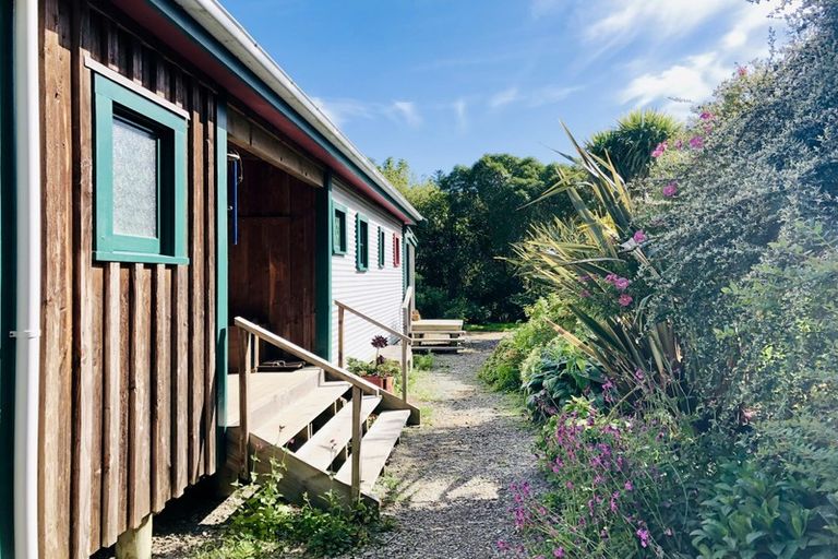 Photo of property in 22 Tenby Street, Moeraki, Palmerston, 9482