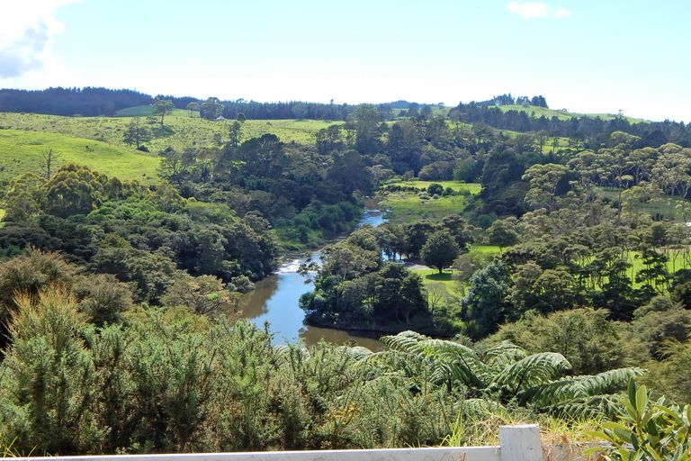 Photo of property in 772 Puketona Road, Haruru, 0204