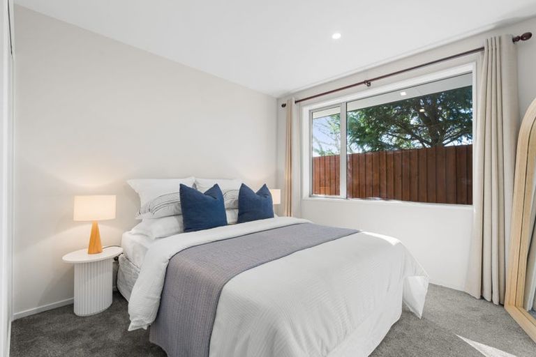 Photo of property in 14a Earnslaw Crescent, Bryndwr, Christchurch, 8053