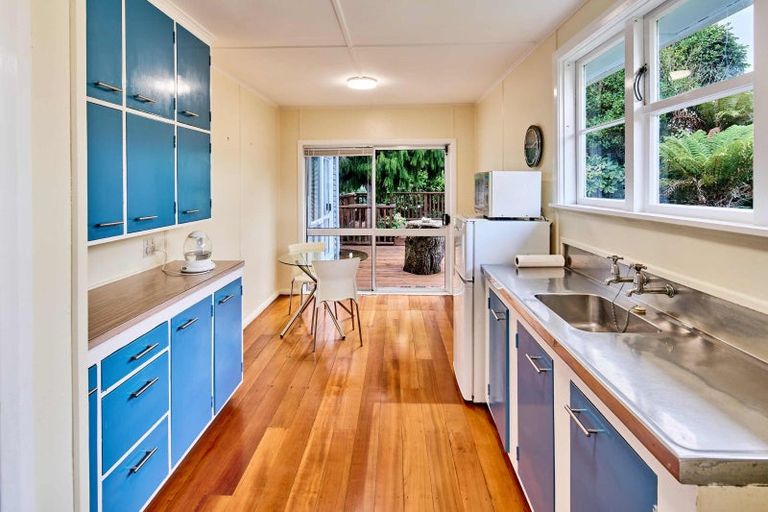 Photo of property in 9a Eatwell Avenue, Paraparaumu Beach, Paraparaumu, 5032