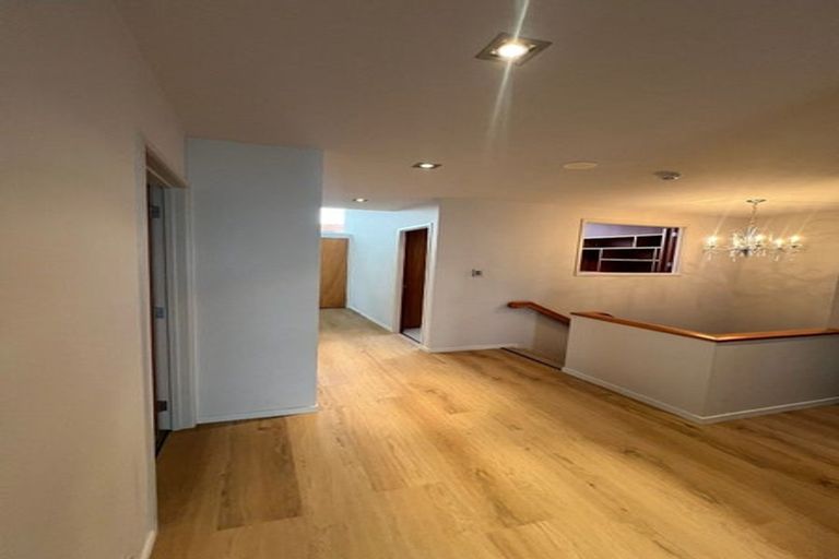 Photo of property in 1/15a Takutai Avenue, Bucklands Beach, Auckland, 2012