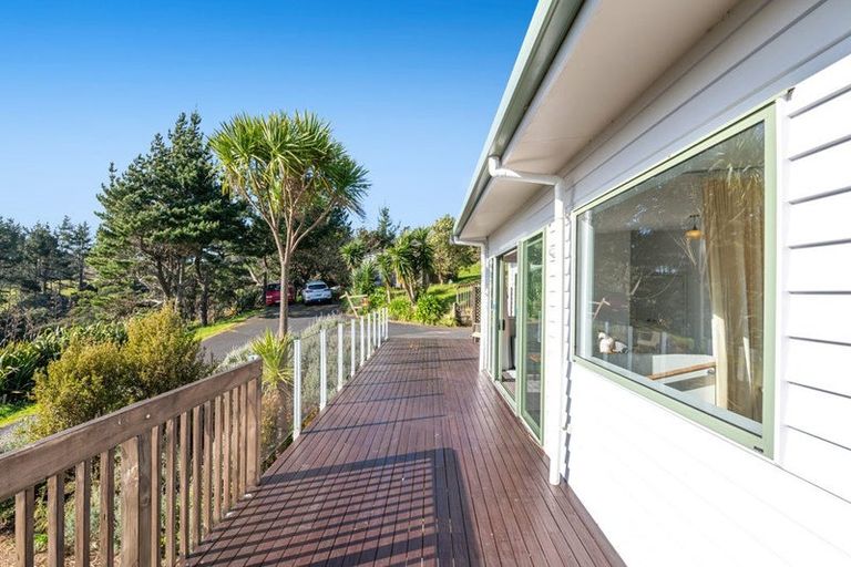 Photo of property in 91 Mangakura Road, Helensville, 0875