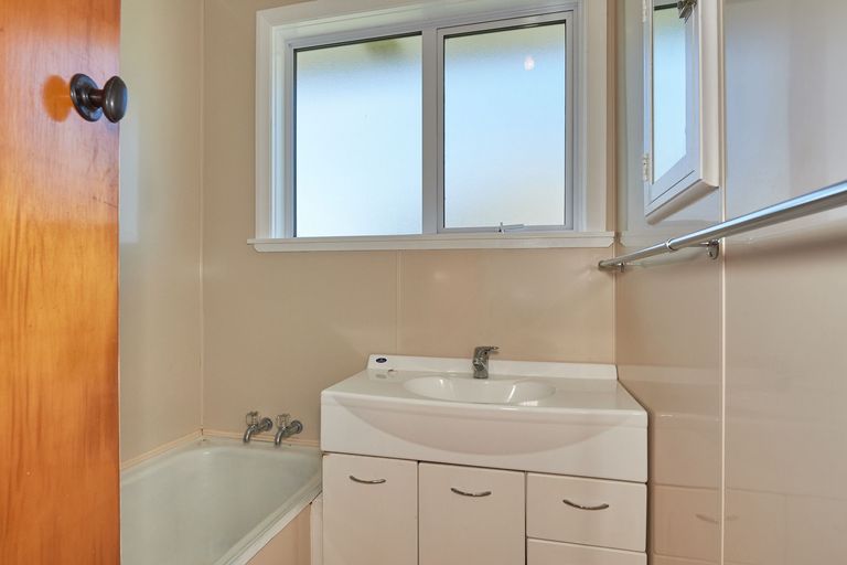 Photo of property in 41 Cardiff Street, Awapuni, Palmerston North, 4412