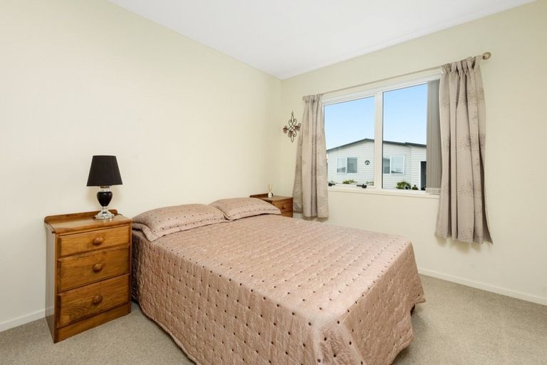 Photo of property in 11 Kamahi Crescent, Papamoa Beach, Papamoa, 3118