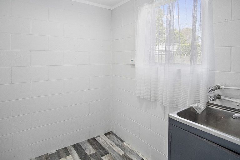 Photo of property in 17 Carlyle Street, Leamington, Cambridge, 3432