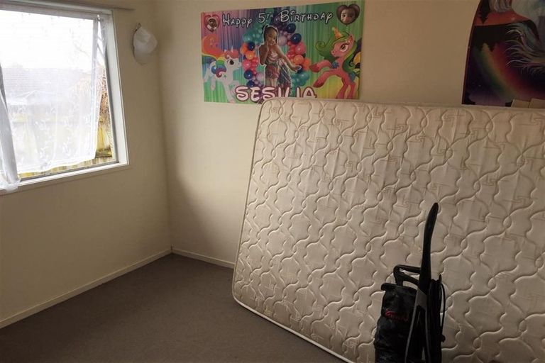 Photo of property in 35 Hyperion Drive, Randwick Park, Auckland, 2105