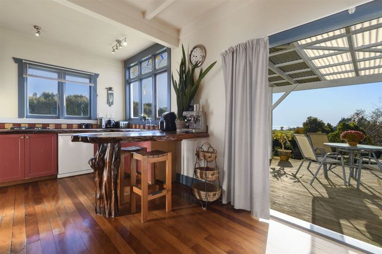 Photo of property in 12 Wade Place, Welcome Bay, Tauranga, 3175