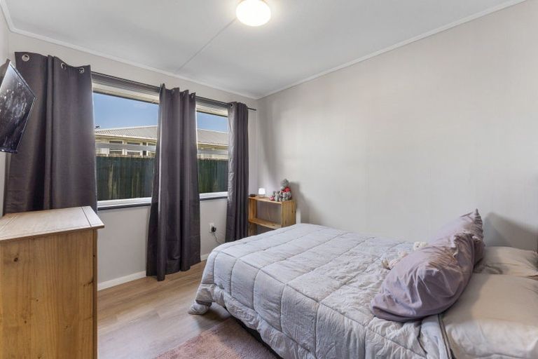 Photo of property in 14 Watt Street, Featherston, 5710