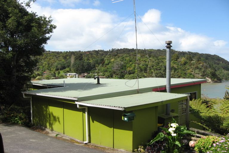 Photo of property in 1 Foster Avenue, Huia, Auckland, 0604