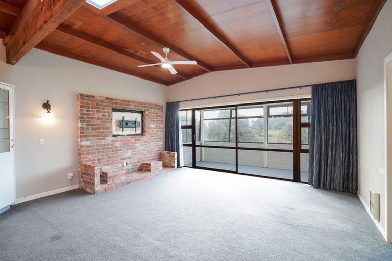 Photo of property in 49 Ferry Road, West Plains, Invercargill, 9879