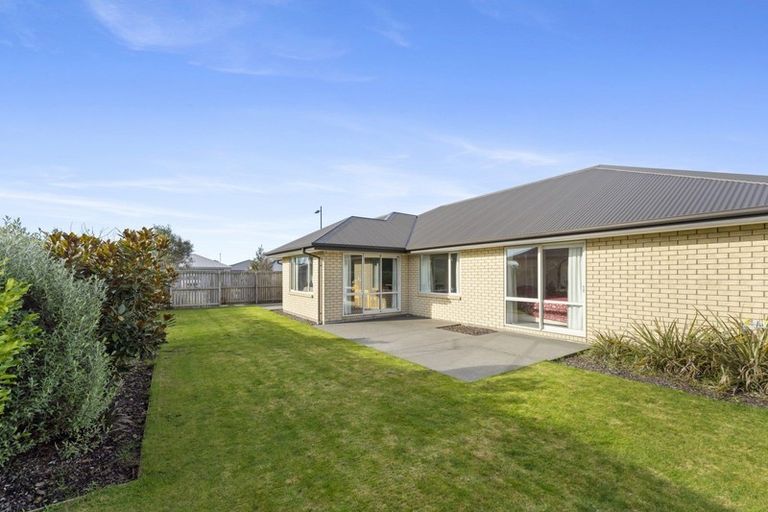 Photo of property in 7 Kokoda Street, Halswell, Christchurch, 8025