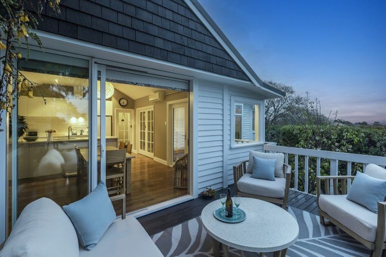 Photo of property in 2 Whareora Terrace, Cashmere, Christchurch, 8022