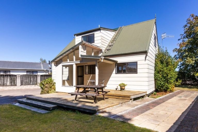 Photo of property in 75 Arthur Crescent, Hilltop, Taupo, 3330