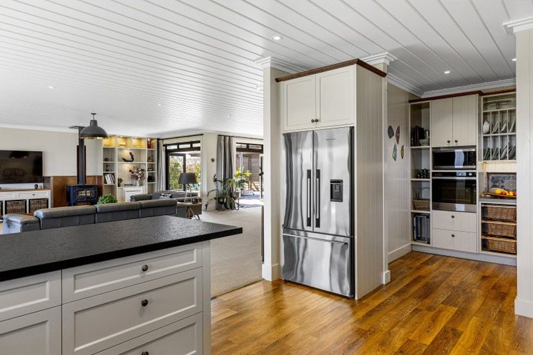 Photo of property in 12 Mahuta Road, Waitahanui, Taupo, 3378
