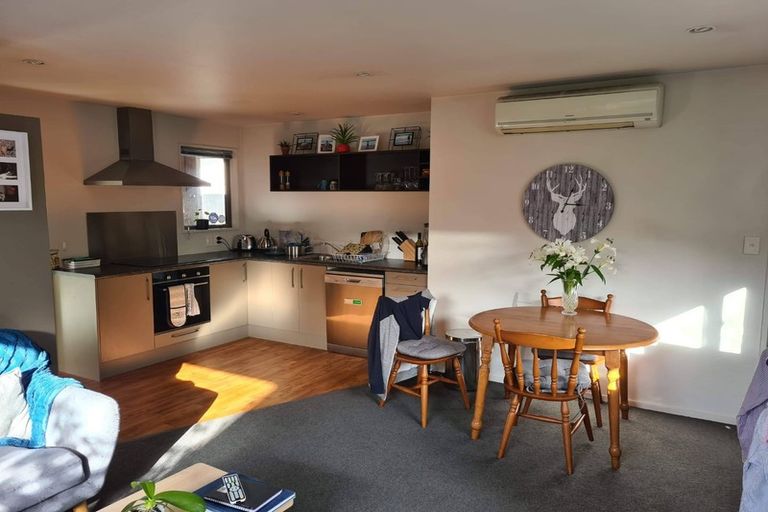 Photo of property in 74e Elizabeth Street, Riccarton, Christchurch, 8041