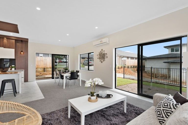 Photo of property in 35 Longbow Terrace, Flagstaff, Hamilton, 3210