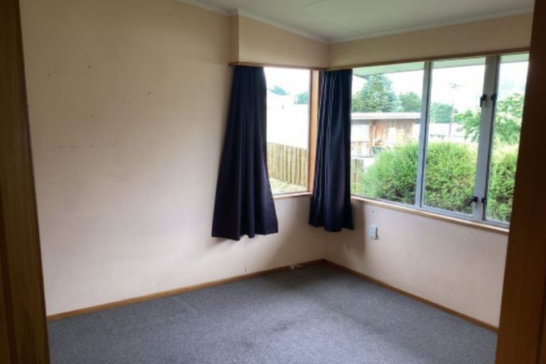 Photo of property in 16 Lancaster Street, Lawrence, 9532